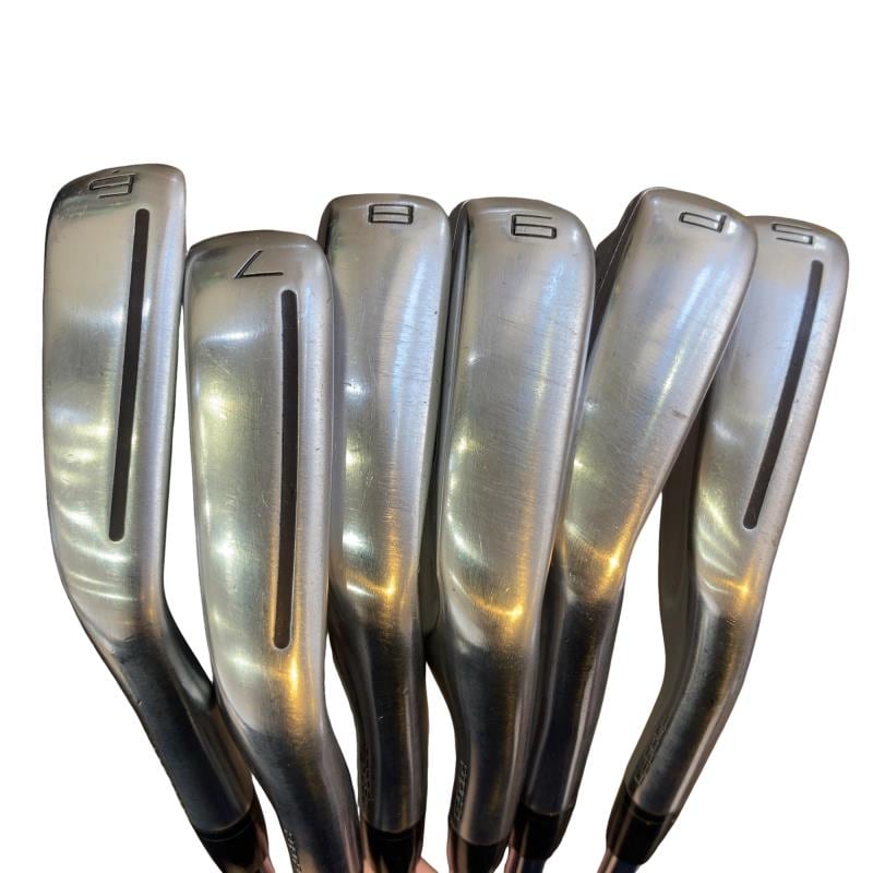 �s�����������@�l�������@�o�E�V�X�O�@�U�r�i���{���F�U�{�Z�b�g�j