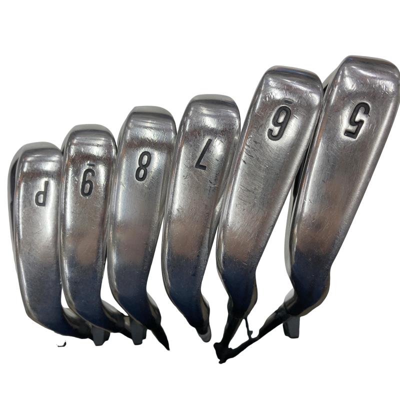 �w�w�h�n�i�Q�O�P�U�j�@�U�r�i���{���F�U�{�Z�b�g�j