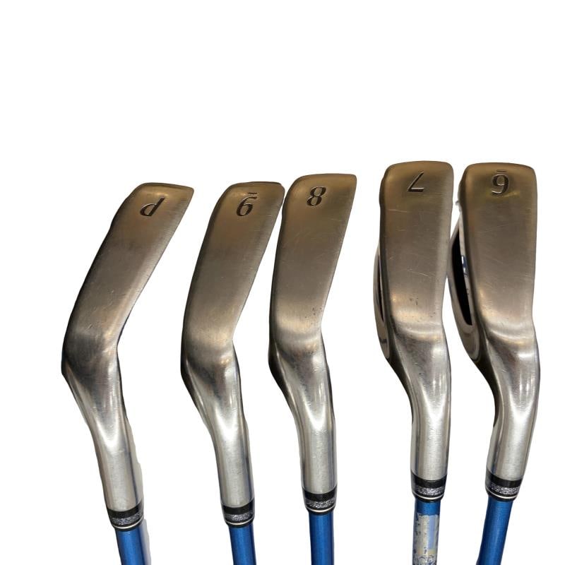 �w�w�h�n�i�Q�O�Q�O�j�@�T�r�i���{���F�T�{�Z�b�g�j