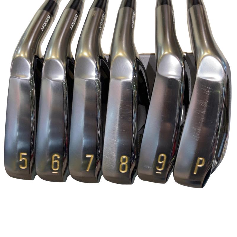 rqhwnm@ywV@ubN@Uri{FU{Zbgj