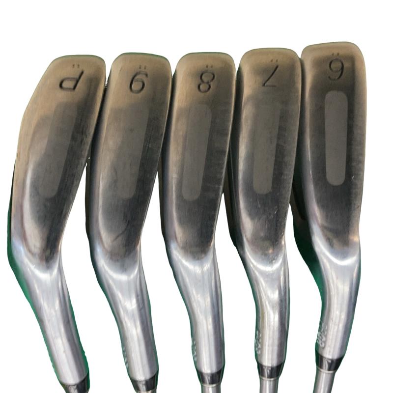 qr@`^tF[X@Tri{FT{Zbgj