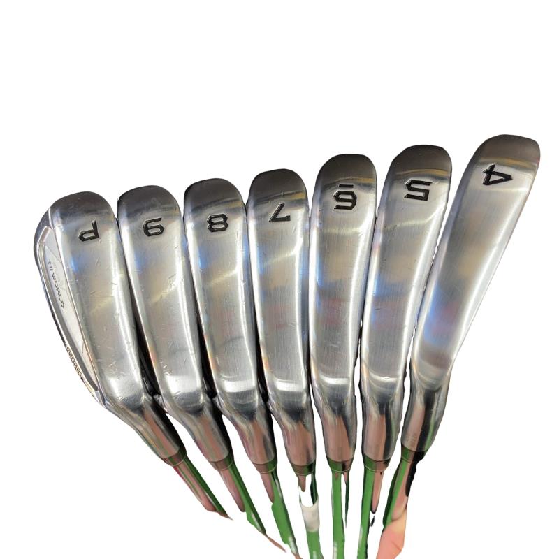 �s�n�t�q�@�v�n�q�k�c�@�s�n�t�q�@�u�@�V�r�i���{���F�V�{�Z�b�g�j