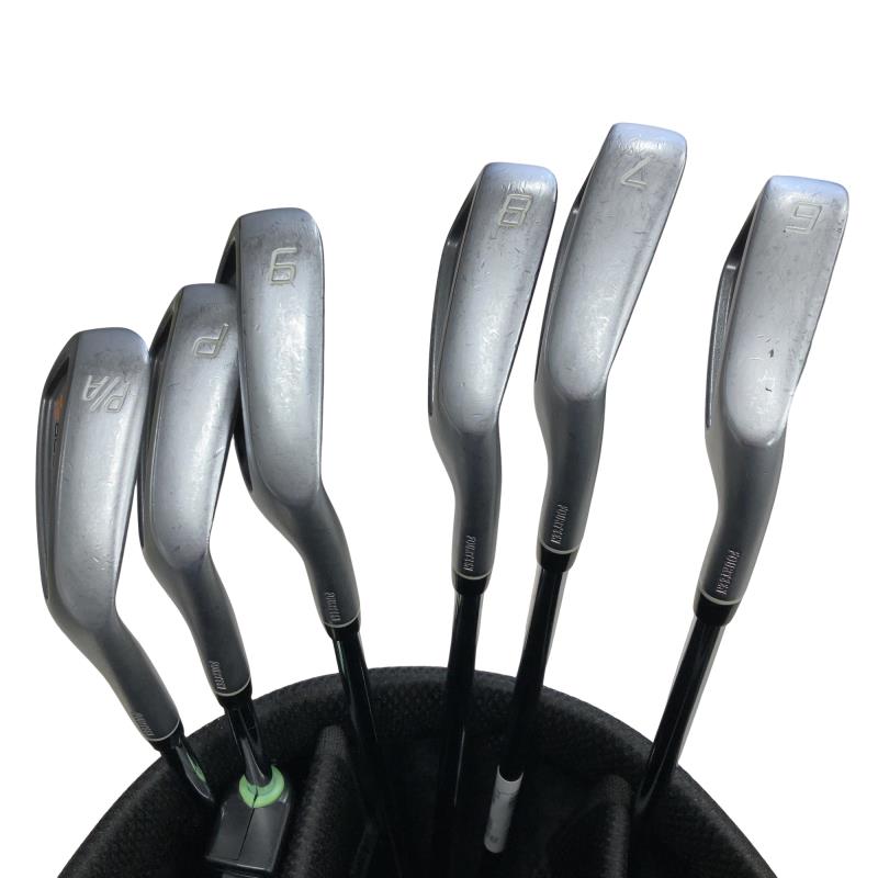 �s�b�|�U�O�U�@�U�r�i���{���F�U�{�Z�b�g�j