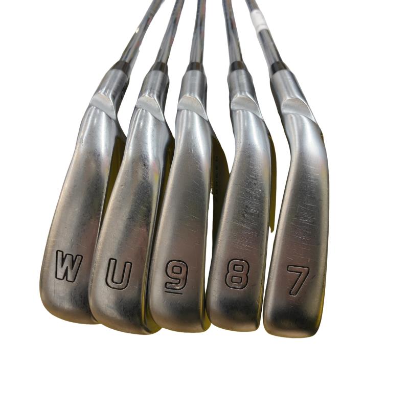 ���T�O�O�@�T�r�i���{���F�T�{�Z�b�g�j