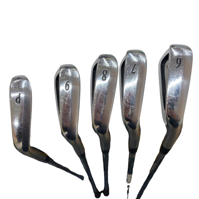 �r�q�h�w�n�m�@�y�T�U�T�@�@�U�r�i���{���F�T�{�Z�b�g�j