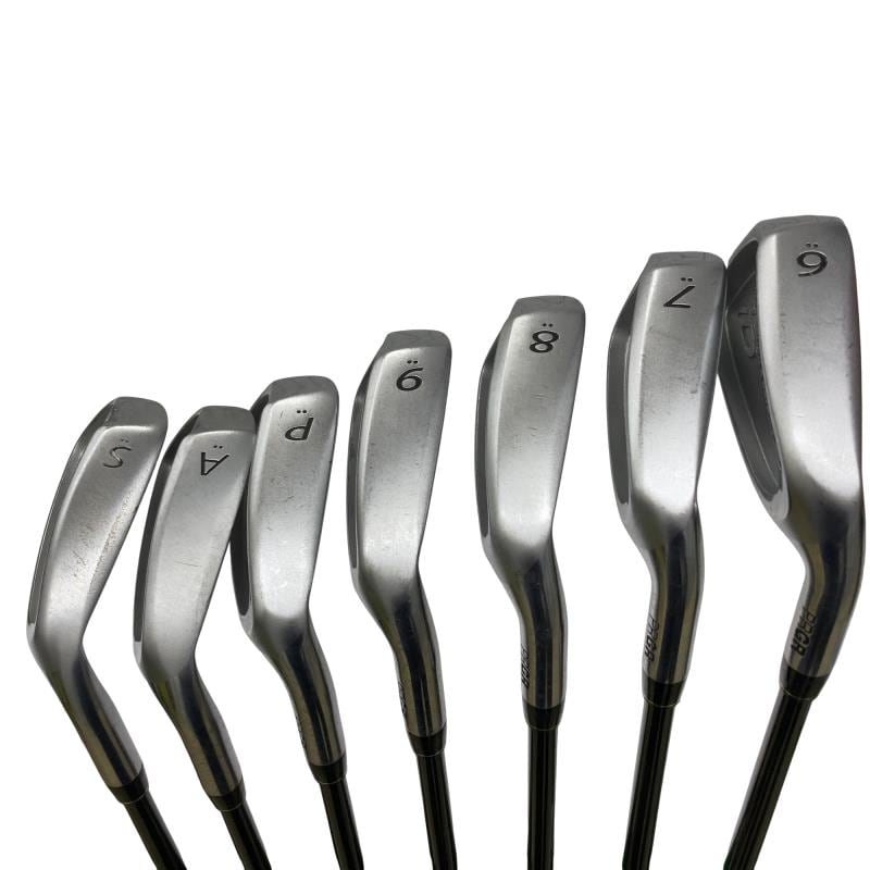 ���c�@�A�C�A���@�W�r�i���{���F�V�{�Z�b�g�j