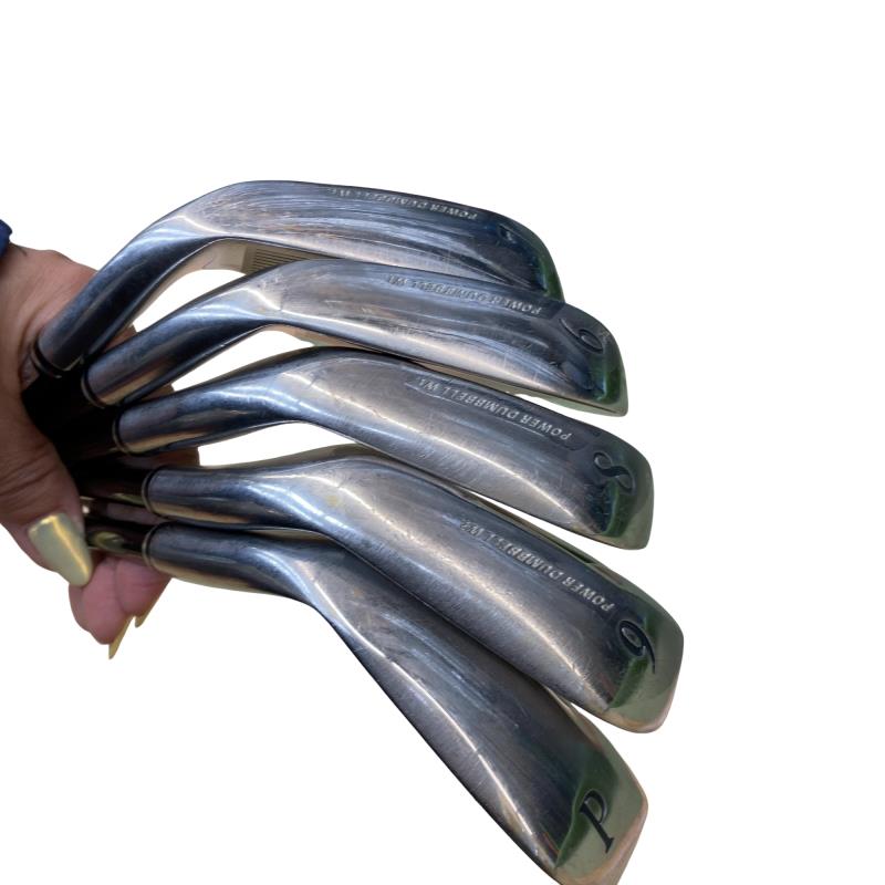 �w�w�h�n�i�Q�O�P�O�j�@�U�r�i���{���F�T�{�Z�b�g�j