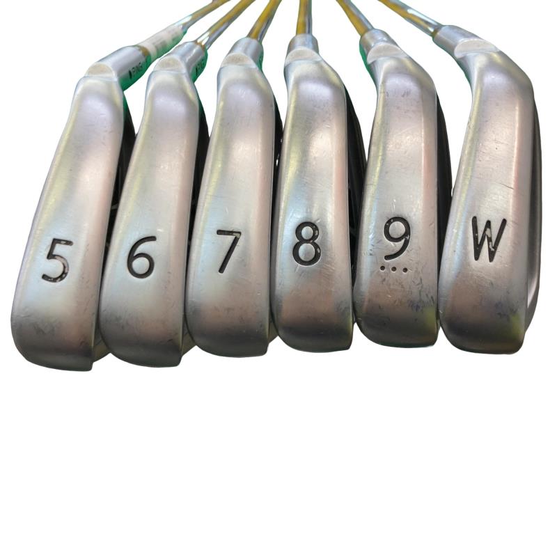 ���Q�O�@�@�U�r�i���{���F�U�{�Z�b�g�j