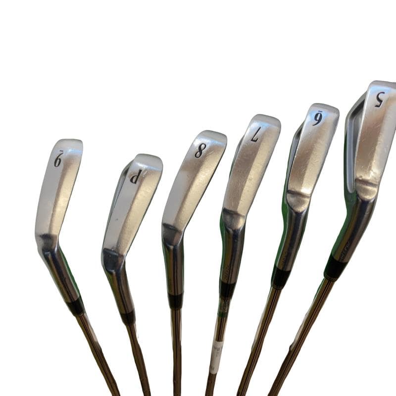 �r�q�h�w�n�m�@�y�V�S�T�@�@�U�r�i���{���F�U�{�Z�b�g�j