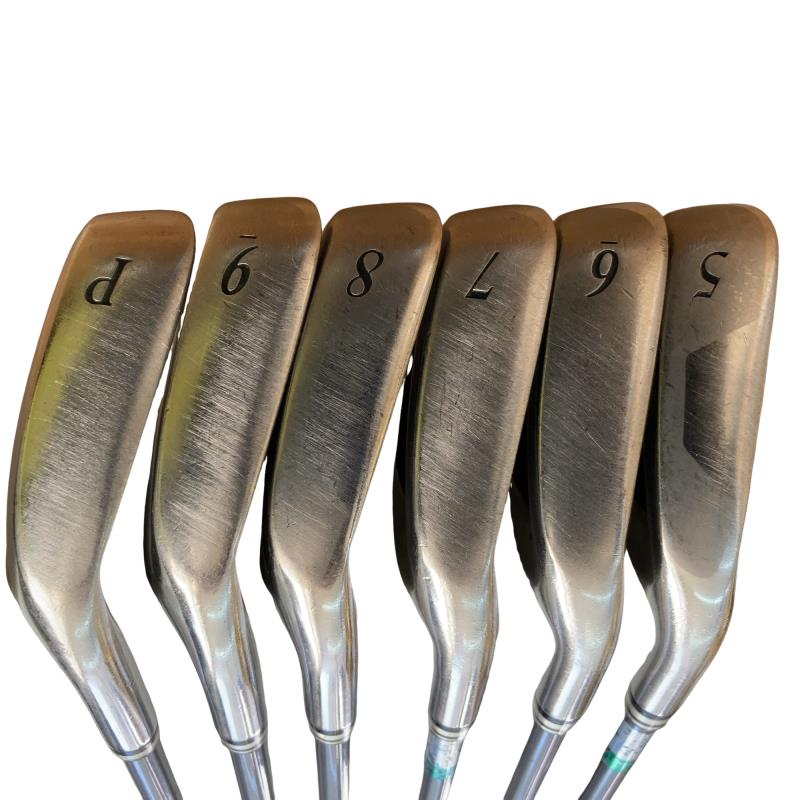 �w�w�h�n�i�Q�O�P�Q�j�@�U�r�i���{���F�U�{�Z�b�g�j