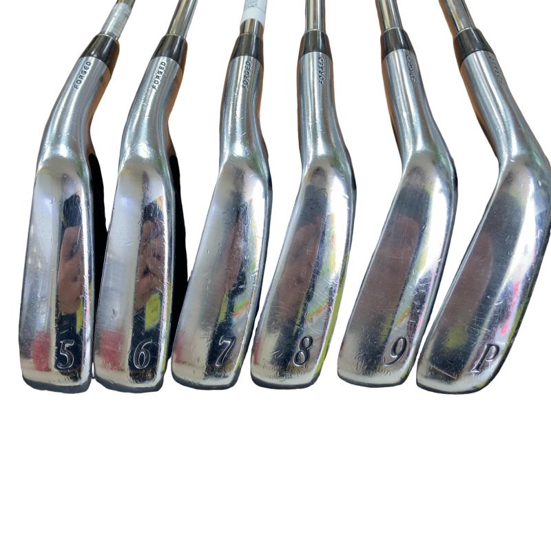 �r�q�h�w�n�m�@�y�T�W�T�@�U�r�i���{���F�U�{�Z�b�g�j