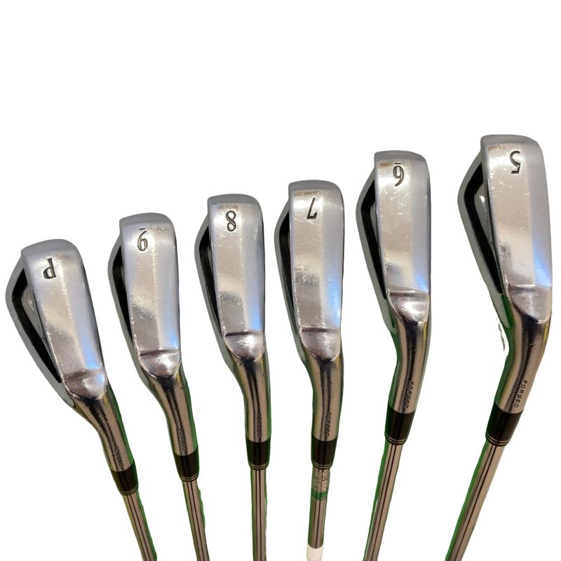 �r�q�h�w�n�m�@�y�T�S�T�@�@�U�r�i���{���F�U�{�Z�b�g�j