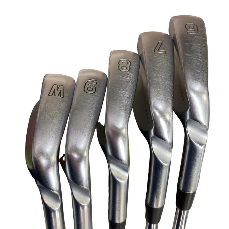 ���T�O�O�@�T�r�i���{���F�T�{�Z�b�g�j