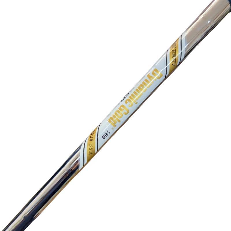 �q�r�|�v�@�T�U°