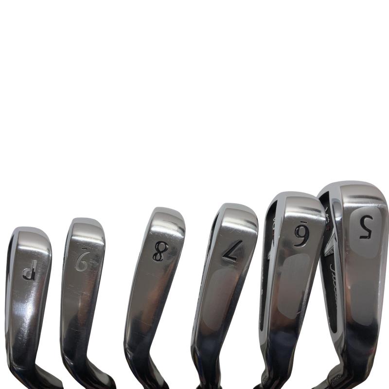 �s���������������@�u�f�R�@�U�r�i���{���F�U�{�Z�b�g�j