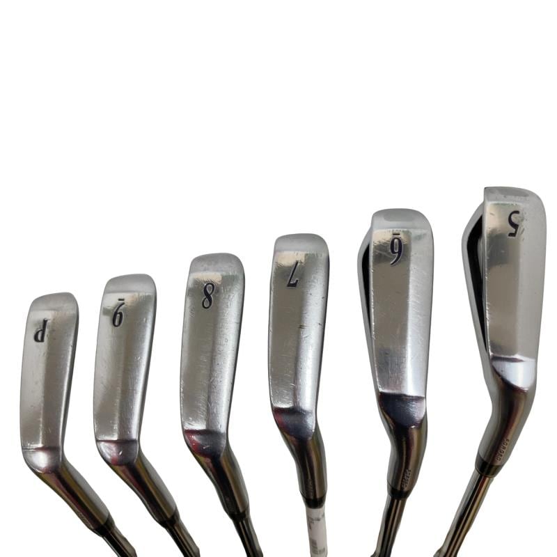 �r�q�h�w�n�m�@�y�T�S�T�@�@�U�r�i���{���F�U�{�Z�b�g�j