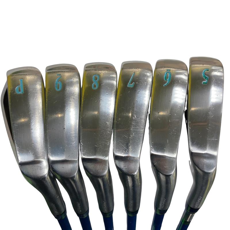 �r�q�h�w�n�m�@�y�T�S�T�@�@�U�r�i���{���F�U�{�Z�b�g�j