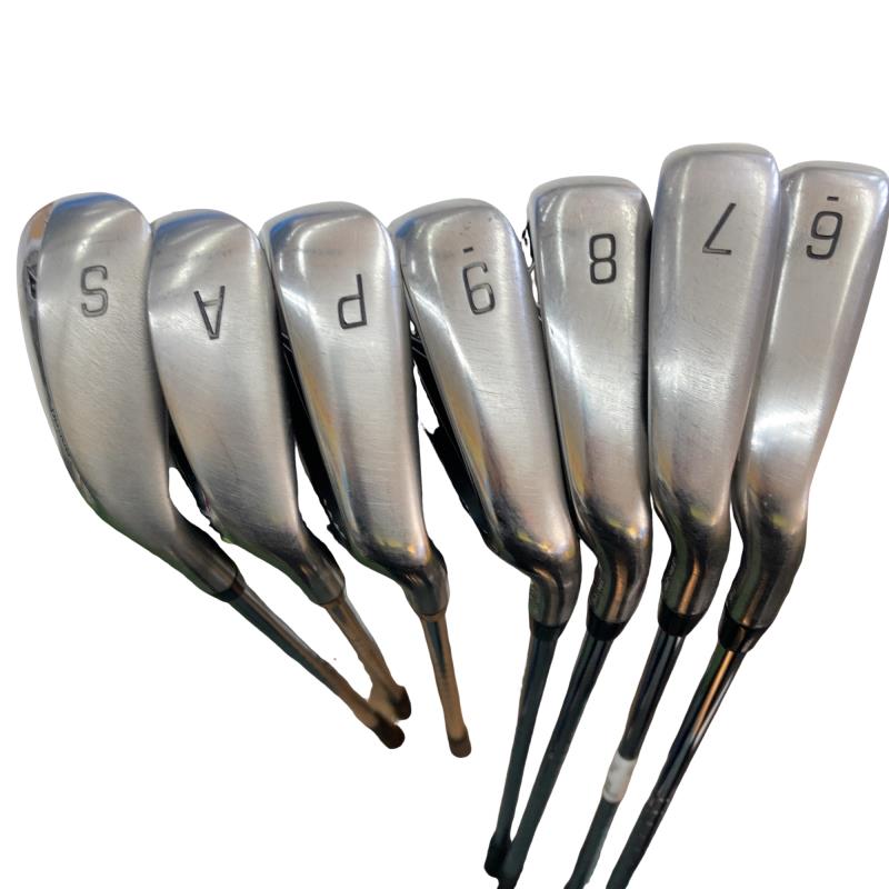 �a�q�h�c�f�d�r�s�n�m�d�@�a�f�|�P�O�O�@�P�P�r�i���{���F�W�{�Z�b�g�j