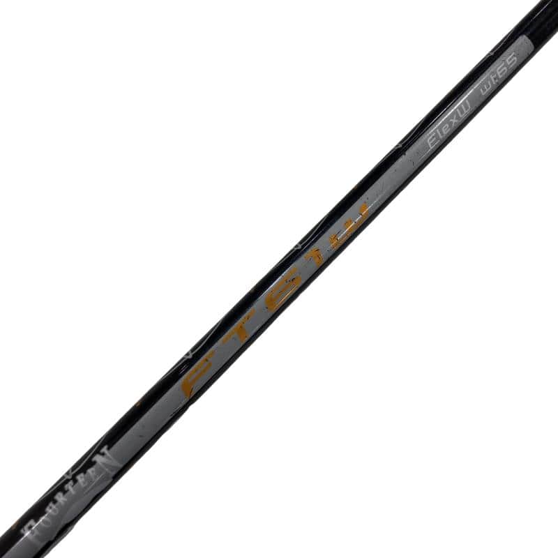 �b�|�O�R�U�@�r�v