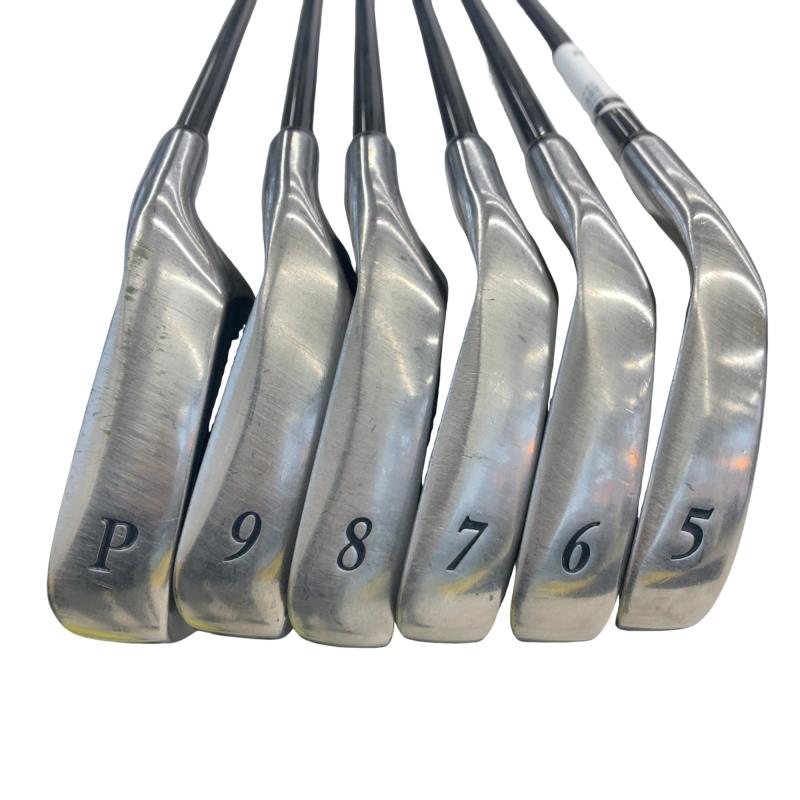 �w�w�h�n�i�Q�O�O�S�j�@�@�U�r�i���{���F�U�{�Z�b�g�j