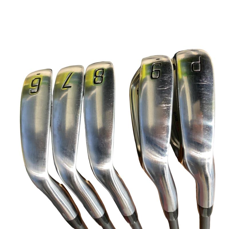 �a�q�h�c�f�d�r�s�n�m�d�@�Q�S�Q�b�a�{�@�U�r�i���{���F�T�{�Z�b�g�j