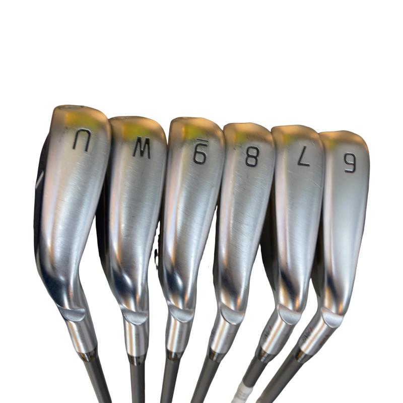 ���T�R�O�@�U�r�i���{���F�U�{�Z�b�g�j