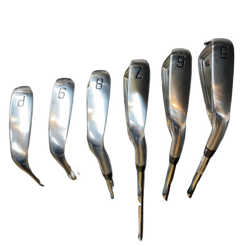 �a�q�h�c�f�d�r�s�n�m�d�@�Q�S�Q�b�a�{�@�U�r�i���{���F�U�{�Z�b�g�j