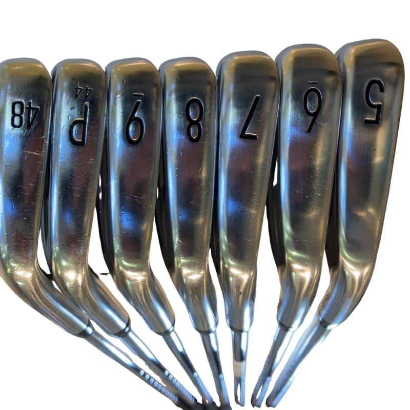 �s���������������@�s�P�O�O�r�i�Q�O�Q�P�j�@�W�r�i���{���F�V�{�Z�b�g�j