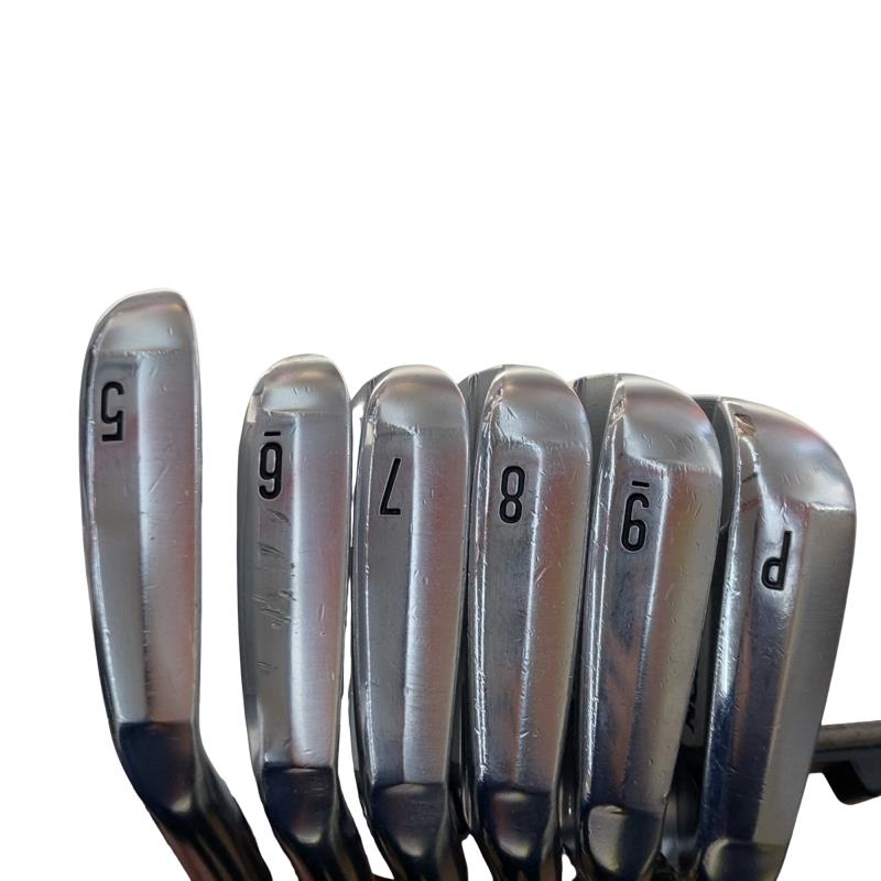 �r�q�h�w�n�m�@�y�|�e�n�q�f�d�c�@�h�h�@�U�r�i���{���F�U�{�Z�b�g�j