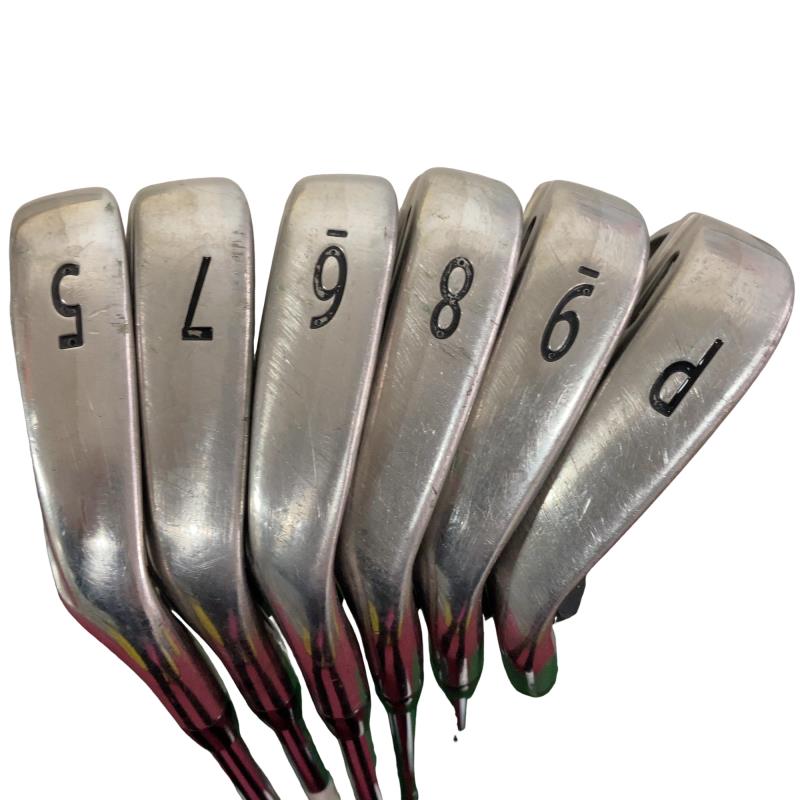 �s���������������@�`�o�P�@�U�r�i���{���F�U�{�Z�b�g�j