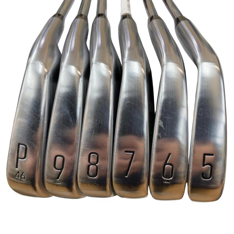 �s���������������@�s�P�O�O�i�Q�O�Q�R�j�@�U�r�i���{���F�U�{�Z�b�g�j