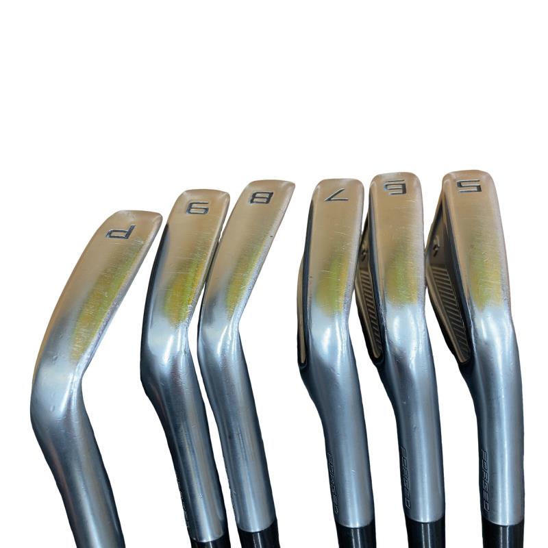 �s�����������@�l�������@�o�E�V�l�b�i�Q�O�Q�R�j�@�U�r�i���{���F�U�{�Z�b�g�j