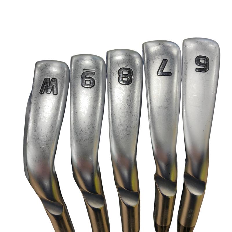 ���T�O�O�@�T�r�i���{���F�T�{�Z�b�g�j