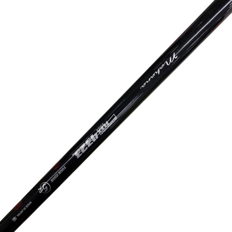 �r�q�h�w�n�m�@�y�@�e�W�T�@�V�v