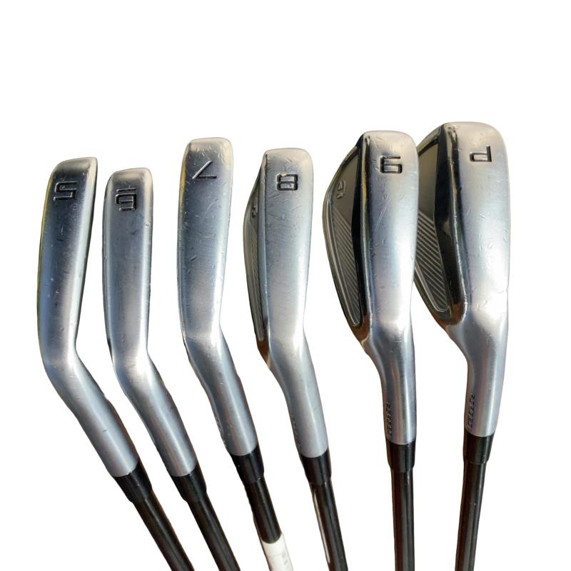 �s�����������@�l�������@�o�E�V�l�b�i�Q�O�Q�R�j�@�U�r�i���{���F�U�{�Z�b�g�j