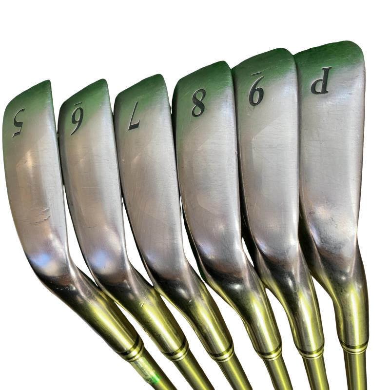 �w�w�h�n�i�Q�O�P�Q�j�@�U�r�i���{���F�U�{�Z�b�g�j