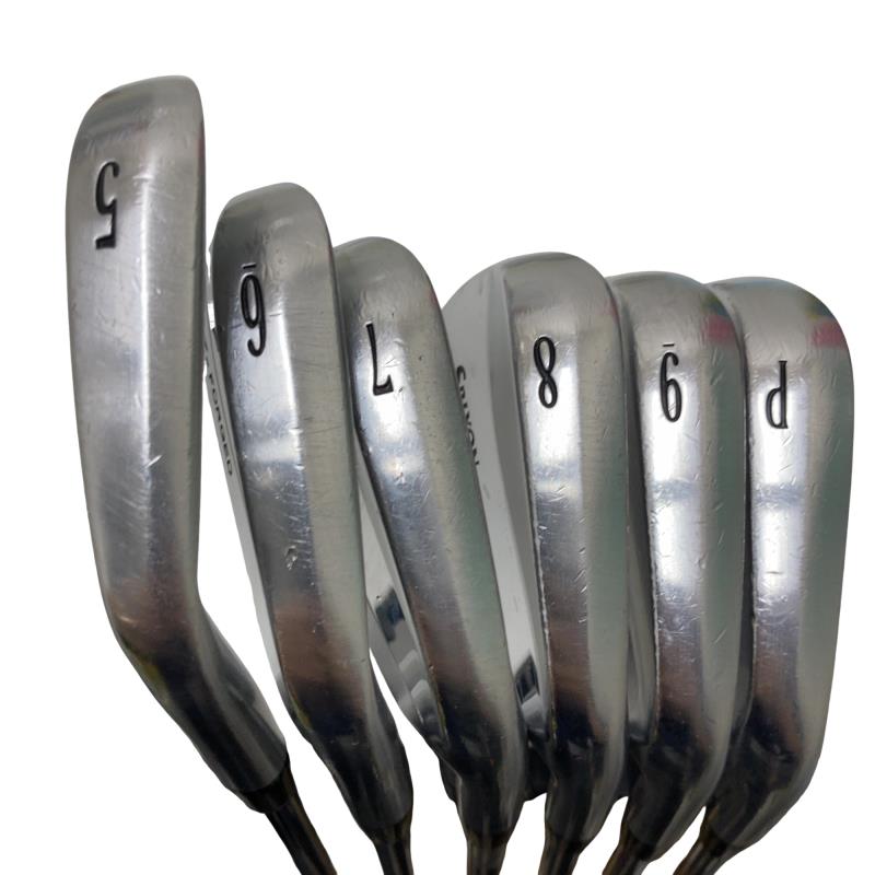 �r�q�h�w�n�m�@�y�|�e�n�q�f�d�c�@�U�r�i���{���F�U�{�Z�b�g�j