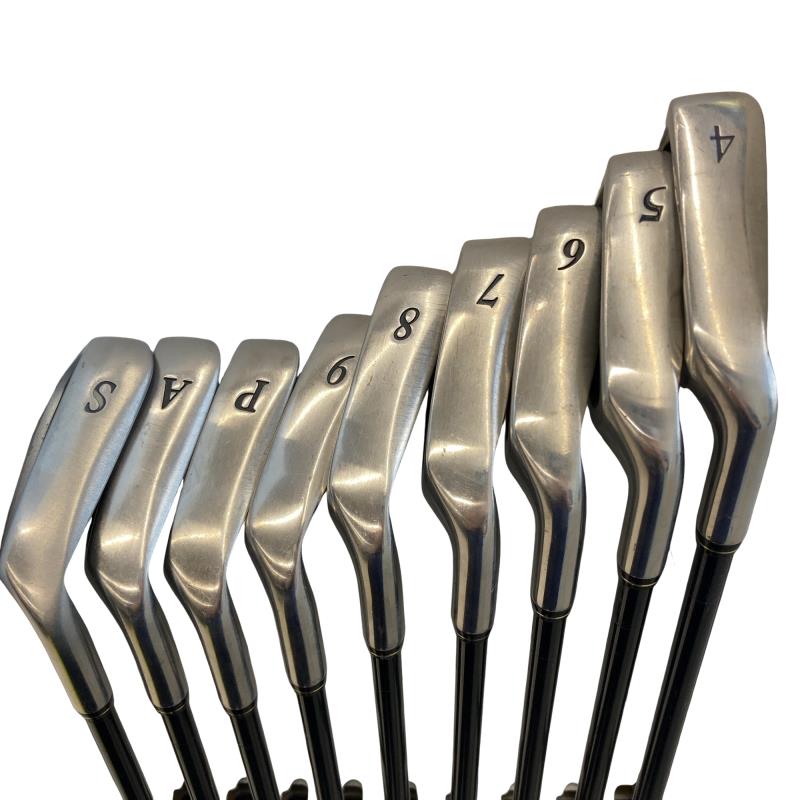 �w�w�h�n�i�Q�O�O�Q�j�@�P�O�r�i���{���F�X�{�Z�b�g�j