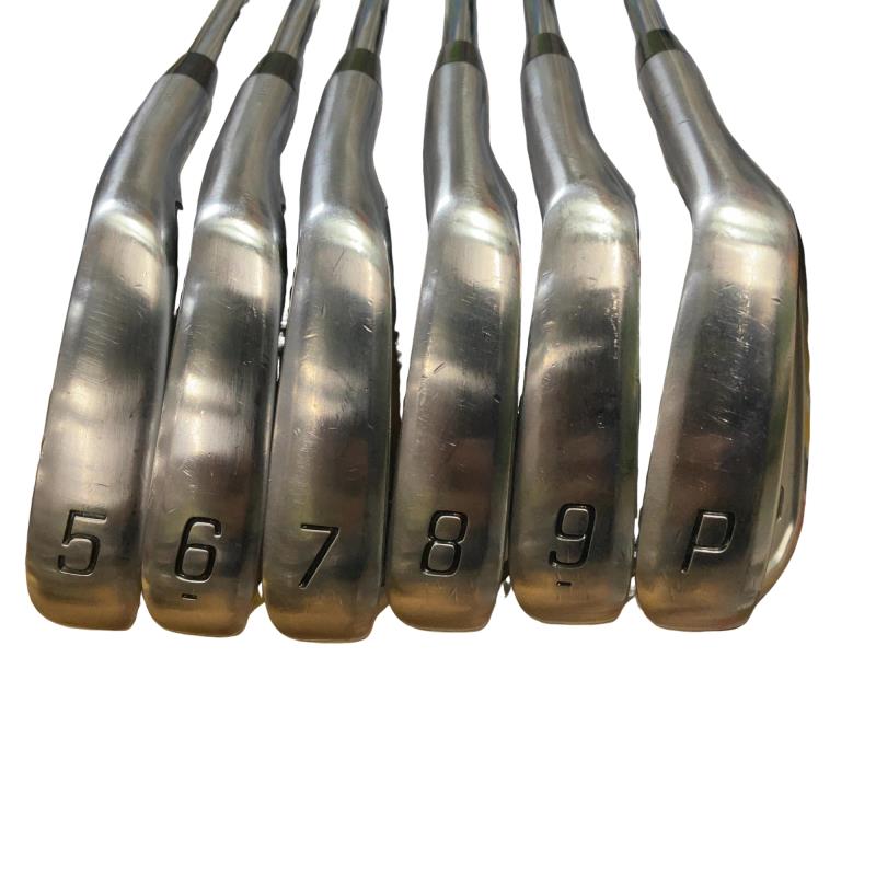 �a�q�h�c�f�d�r�s�n�m�d�@�Q�Q�P�b�a�@�U�r�i���{���F�U�{�Z�b�g�j