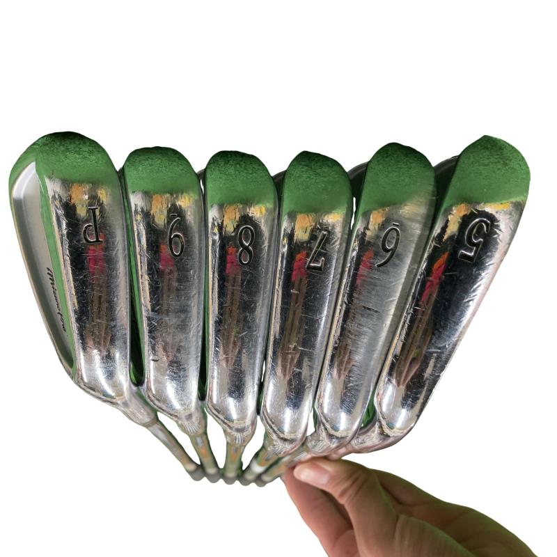 �l�����������@�o�����@�T�Q�O�@�U�r�i���{���F�U�{�Z�b�g�j