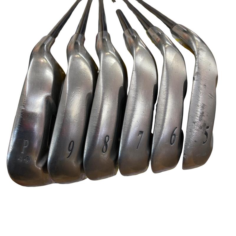 �w�w�h�n�i�Q�O�O�W�j�@�@�U�r�i���{���F�U�{�Z�b�g�j