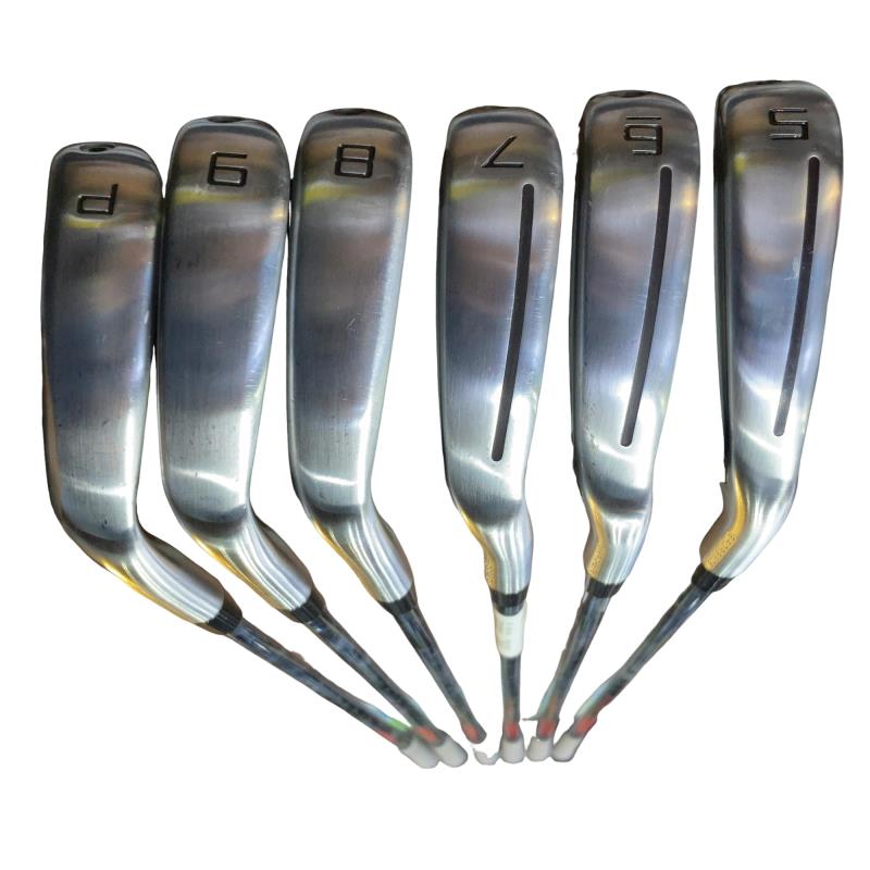 �s�����������@�l�������@�o�E�V�X�O�i�Q�O�Q�T�j�@�U�r�i���{���F�U�{�Z�b�g�j