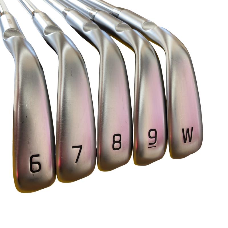 ���T�R�O�@�T�r�i���{���F�T�{�Z�b�g�j