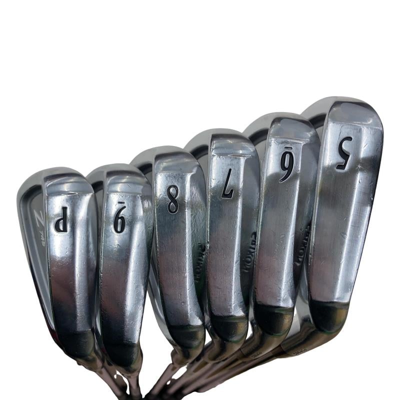 �r�q�h�w�n�m�@�y�V�S�T�@�@�U�r�i���{���F�U�{�Z�b�g�j