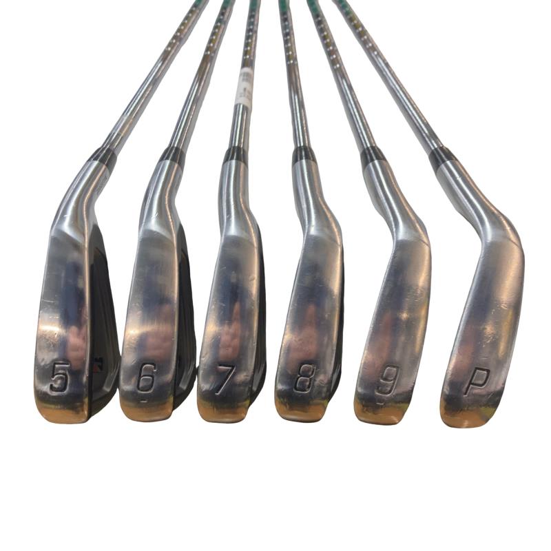 �a�q�h�c�f�d�r�s�n�m�d�@�Q�Q�Q�b�a�{�@�U�r�i���{���F�U�{�Z�b�g�j