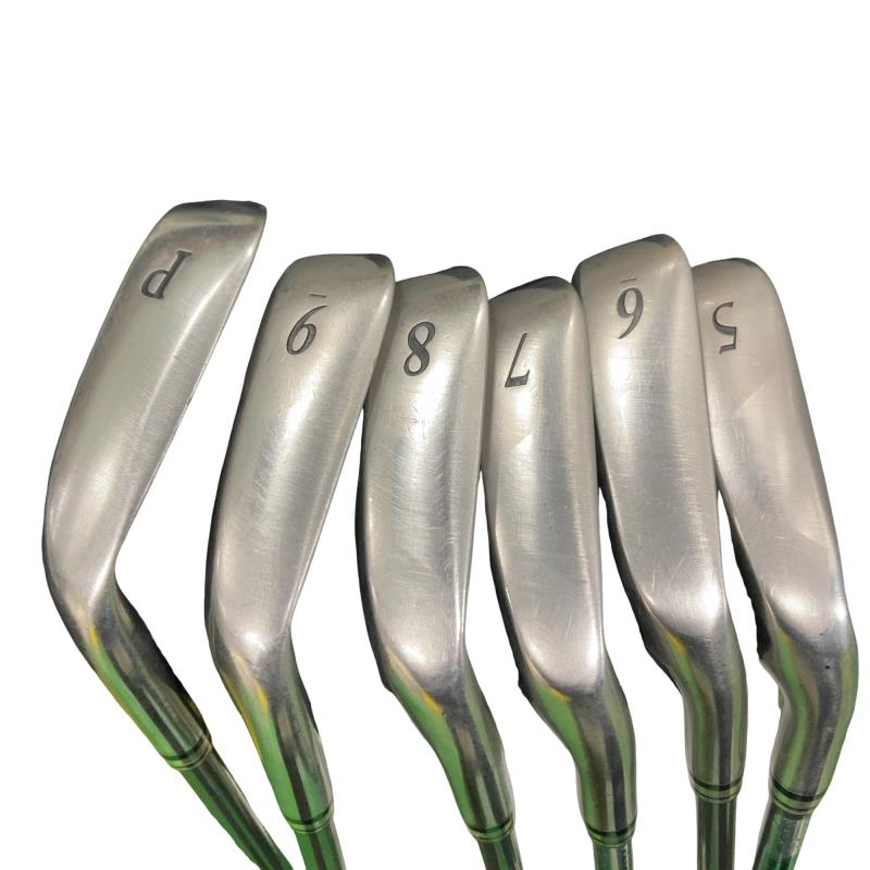 �w�w�h�n�i�Q�O�P�Q�j�@�U�r�i���{���F�U�{�Z�b�g�j