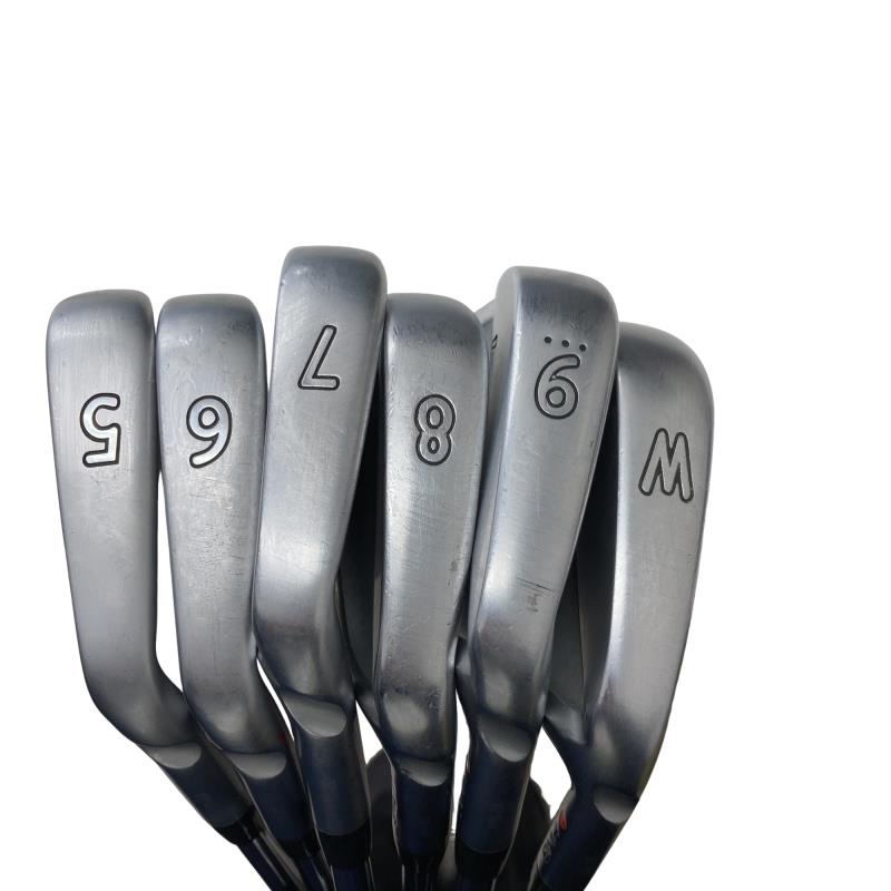 ���@�a�k�`�c�d�@�U�r�i���{���F�U�{�Z�b�g�j