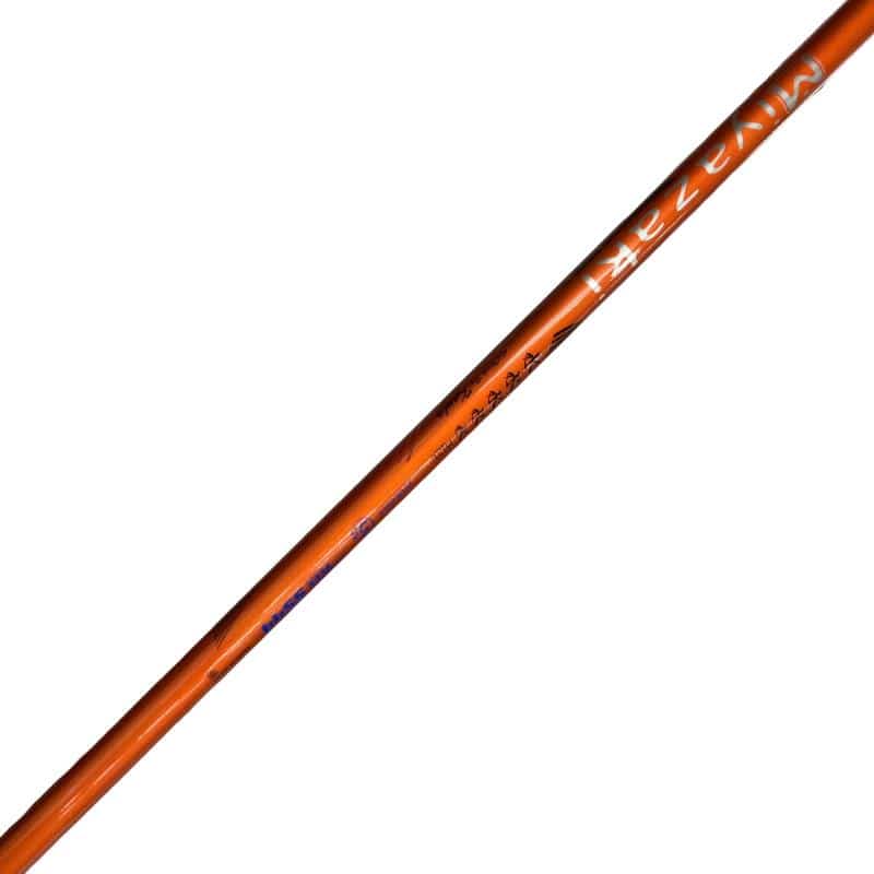 �r�q�h�w�n�m�@�y�@�e�U�T�@�R�v