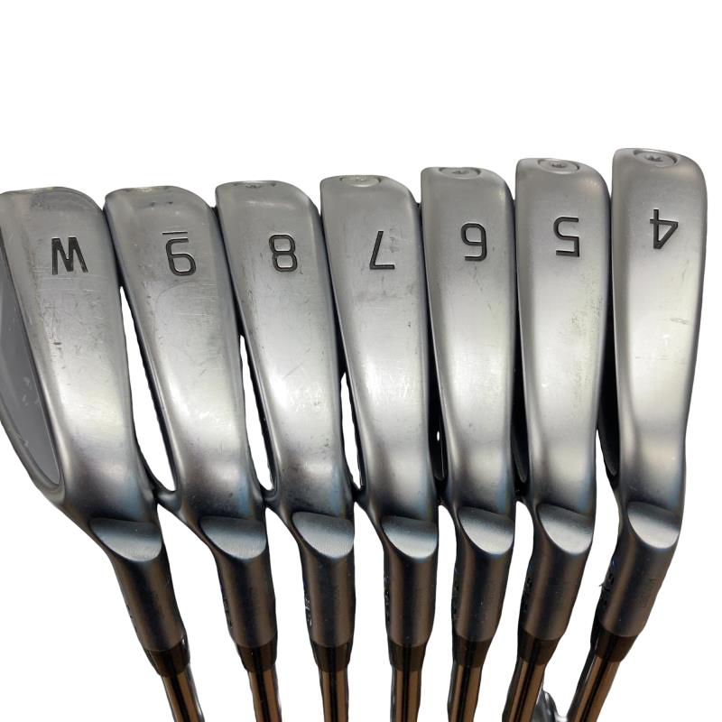 ���Q�R�O�@�X�r�i���{���F�V�{�Z�b�g�j