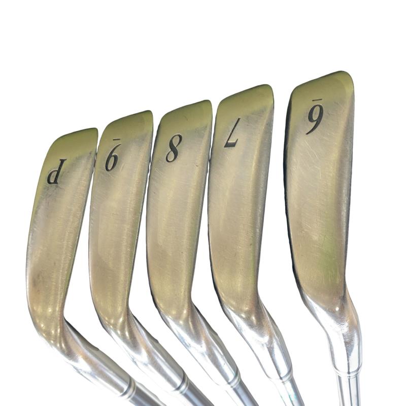 �w�w�h�n�i�Q�O�P�Q�j�@�T�r�i���{���F�T�{�Z�b�g�j